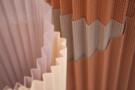  Juliette Berthonneau 3D weaving, textile, pleat, color & pattern design