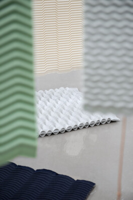  Juliette Berthonneau 3D weaving, textile, pleat, color & pattern design