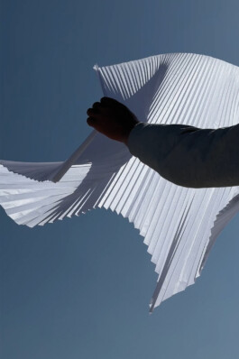  Juliette Berthonneau 3D weaving, textile, pleat, color & pattern design