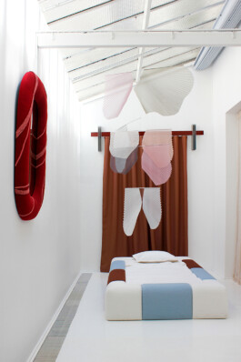  Juliette Berthonneau 3D weaving, textile, pleat, color & pattern design